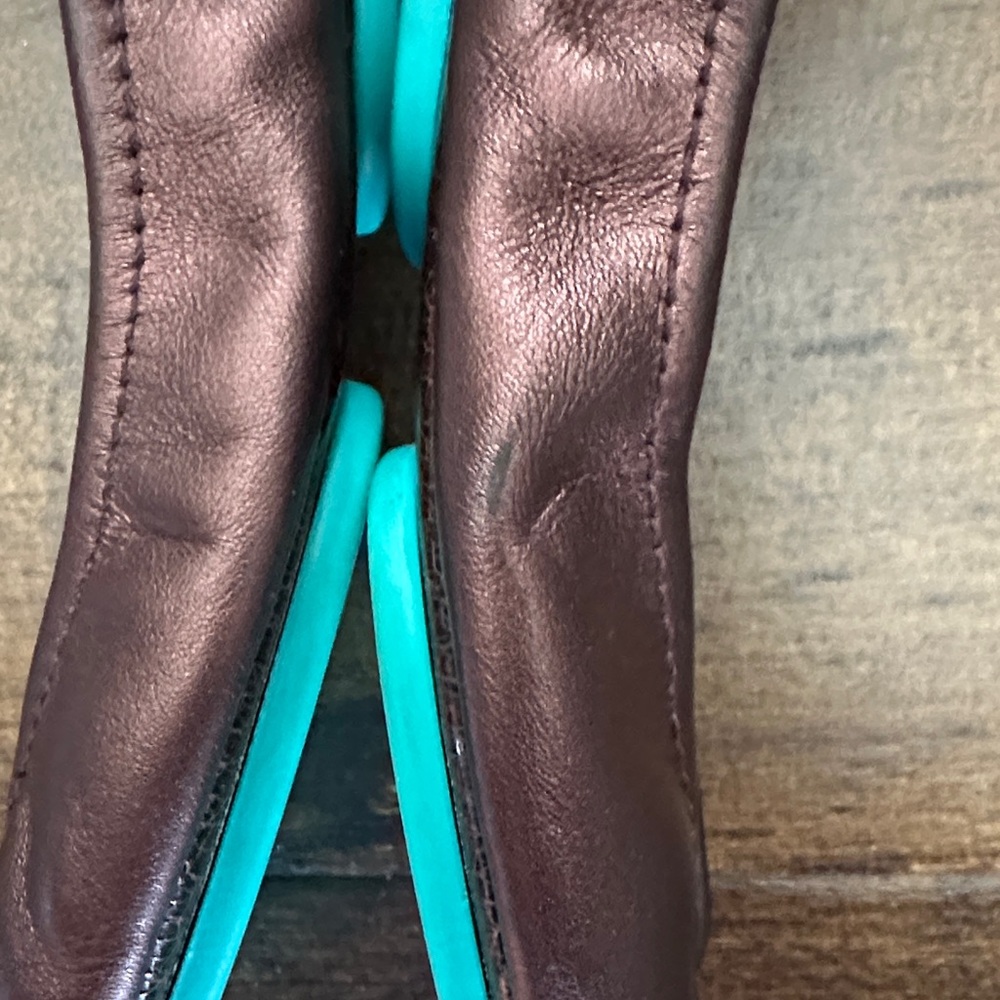 Tieks Limited Edition Raspberry Truffle - Picture 7 of 7